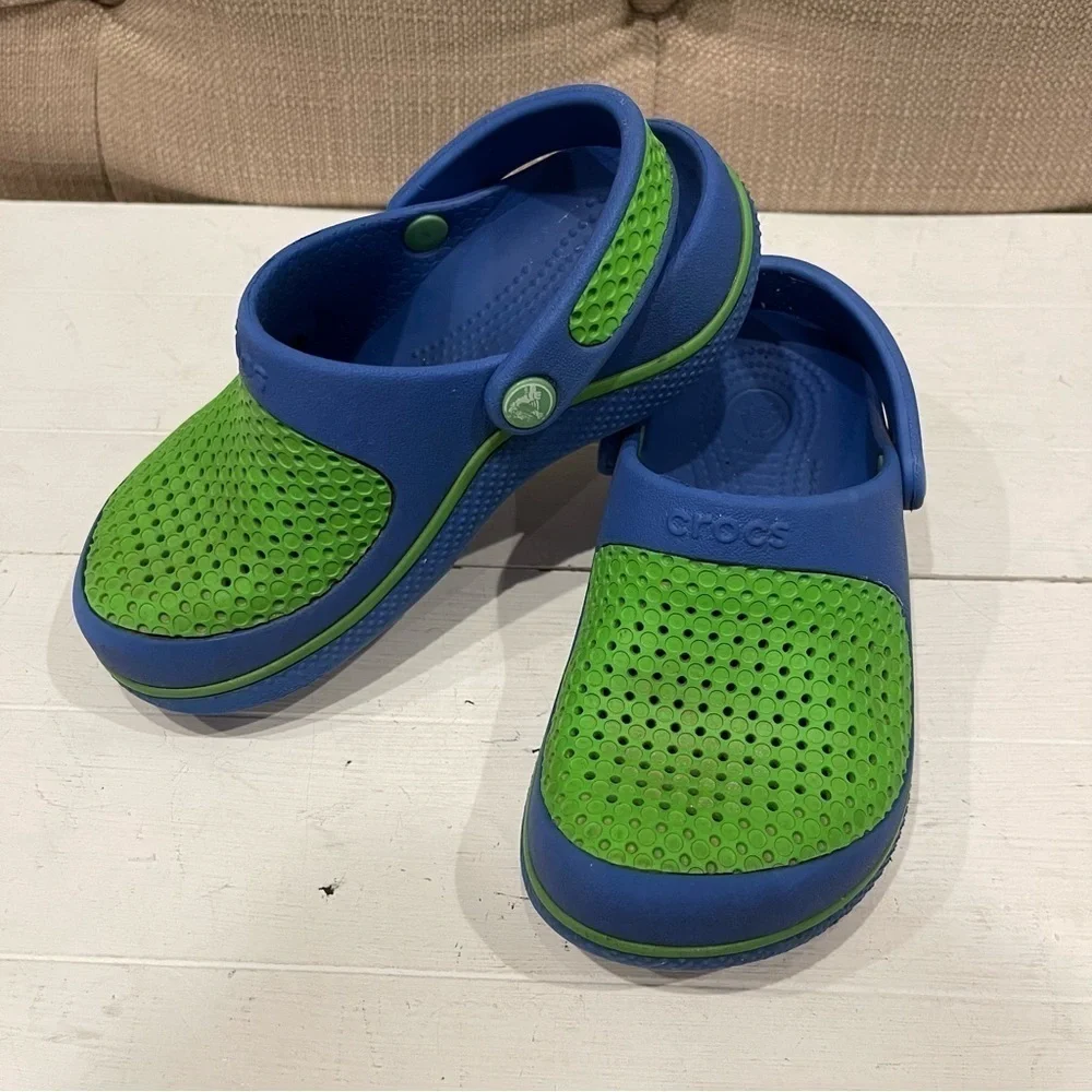 Crocs Kids Crosmesh Clog Kids Beach/Summer Sandals Blue Green Sz 10 C 11